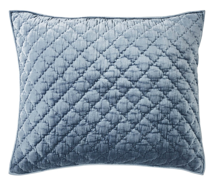 DE-341-3137_1|Dusty blue velvet quilt with elegant large diamond quilting pattern, offering a luxurious and inviting plush feel.