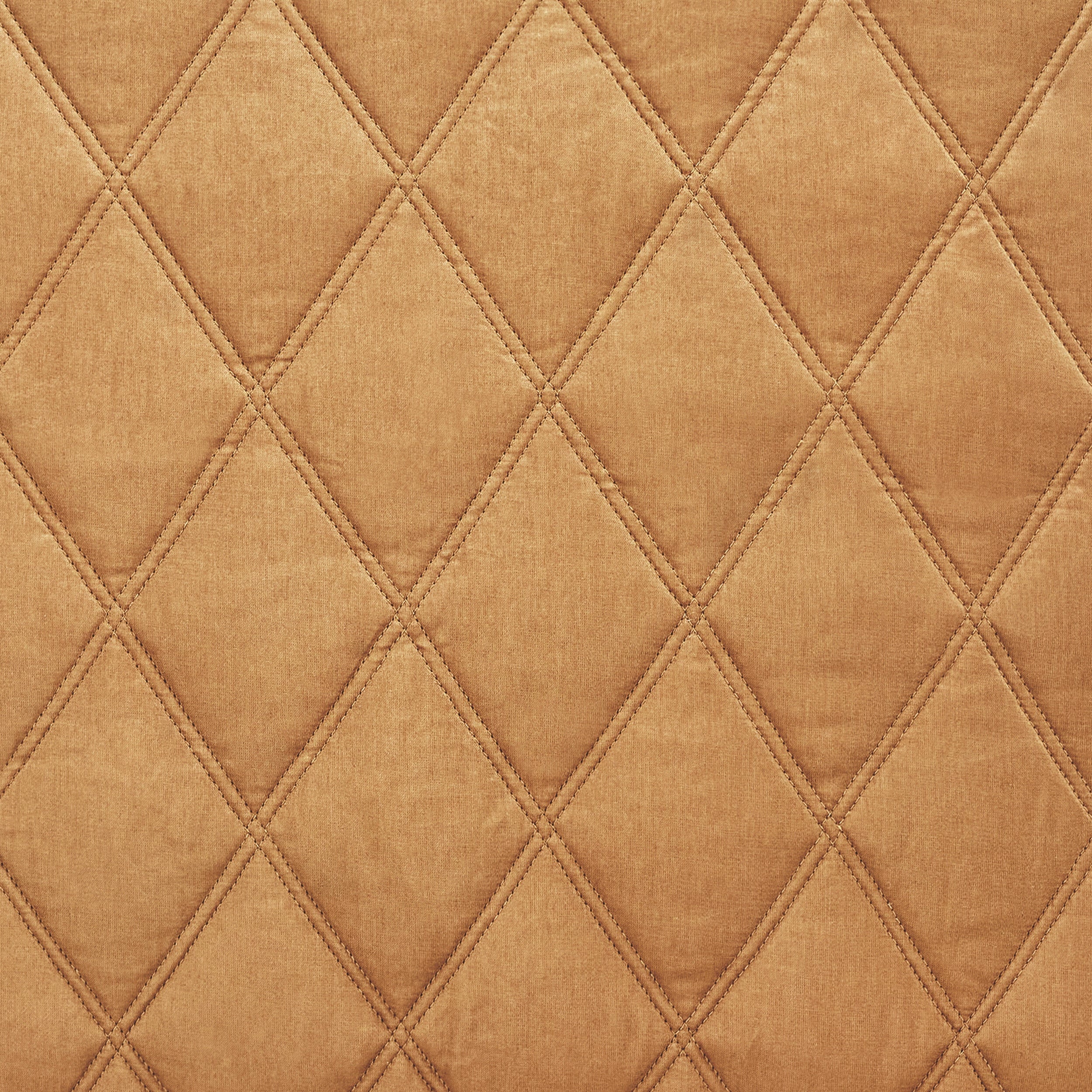 SWT-260-7.8_1|Warm brown quilted velvet fabric, diamond pattern with visible stitching, perfect for elegant furniture upholstery.