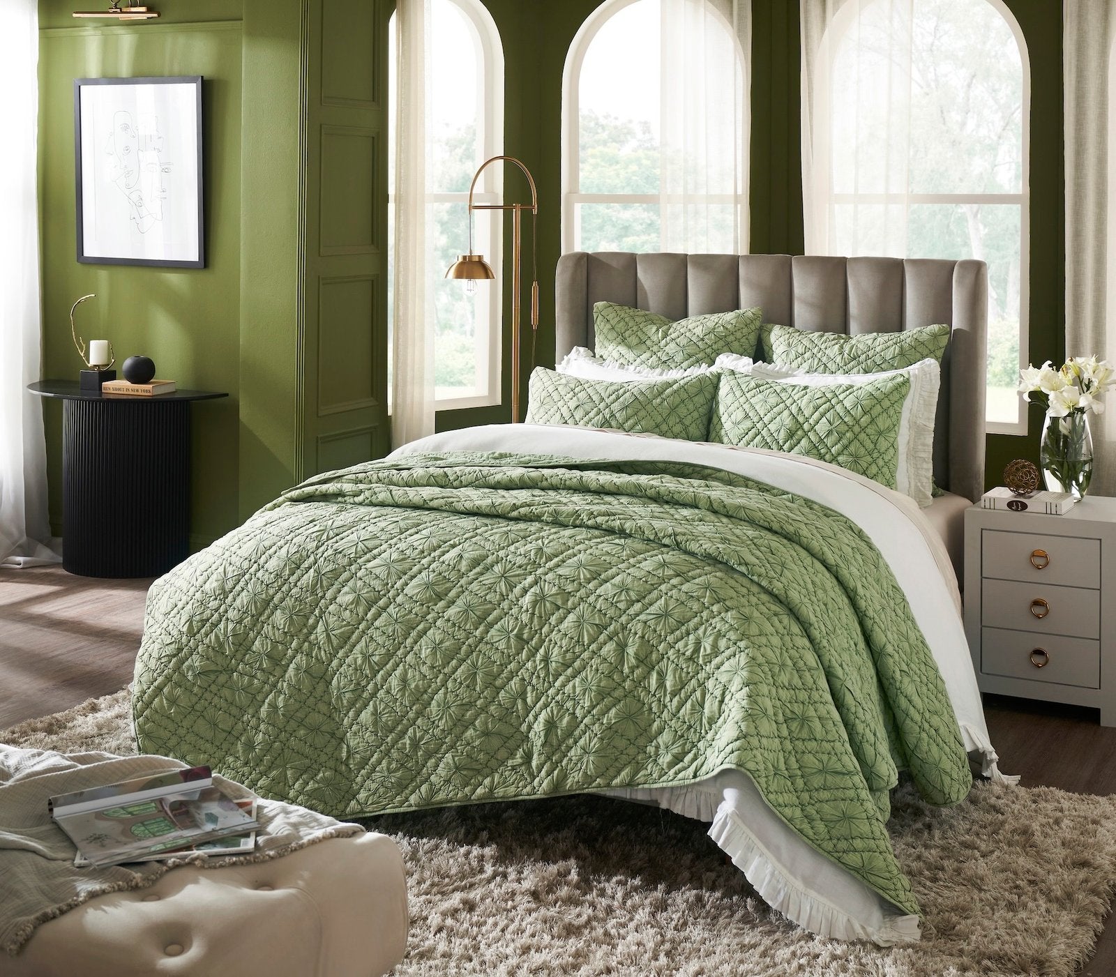 QT-366-11096_2|Vibrant green textured quilt set with intricate geometric patterns, bringing a refreshing and cozy feel to a stylish bedroom decor.