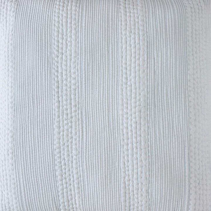 ES-257-2626_2|Light blue quilted coverlet featuring unique vertical striped pattern and subtle geometric details for modern style.