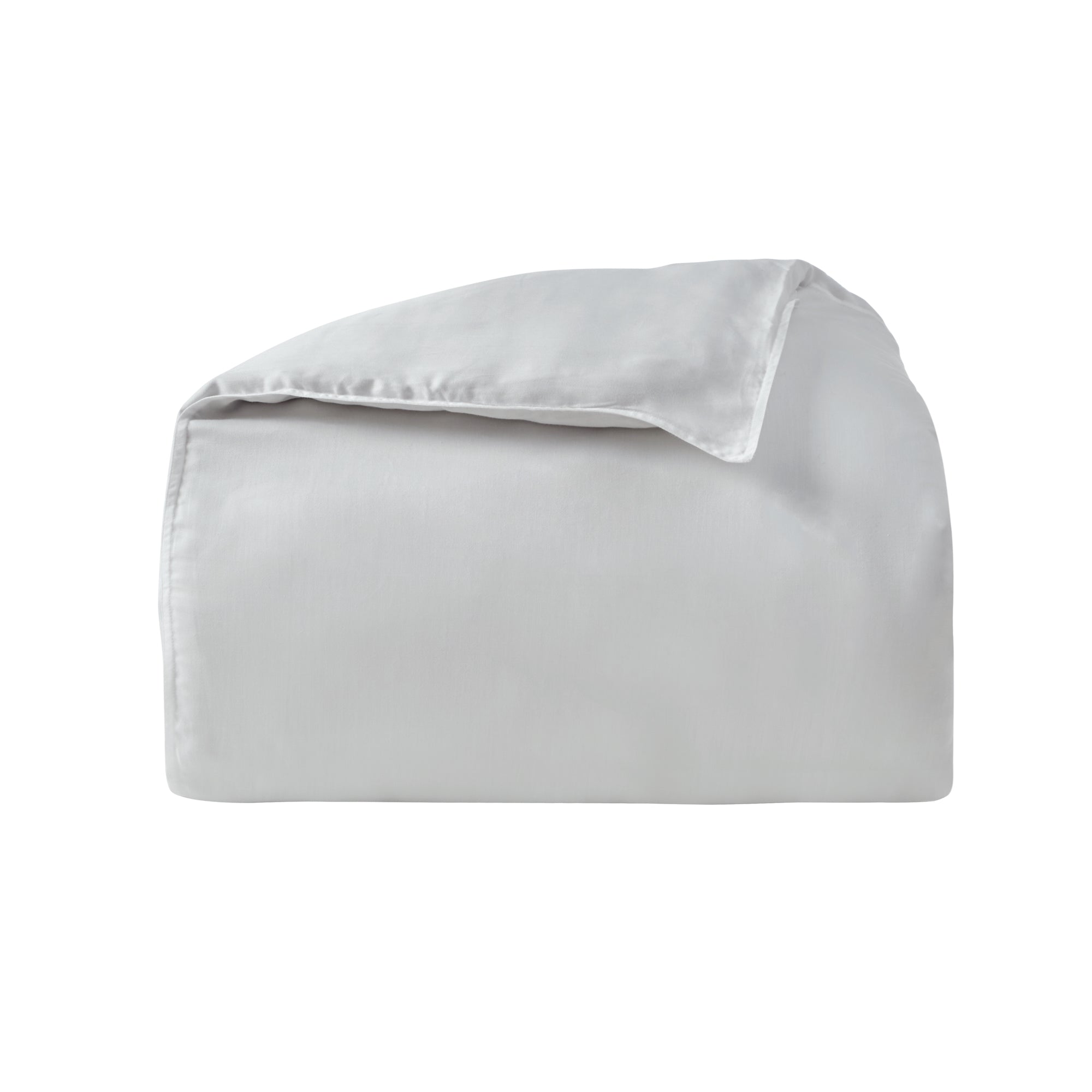 DT-047-9092_5|Neatly folded white duvet cover, showcasing its smooth texture and clean design, ready to elevate any bedroom.
