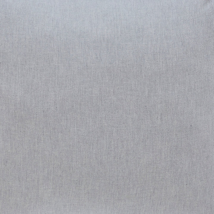 SWT-024-7.8_1|Classic light grey linen-look fabric with a fine, subtly textured weave. Neutral and versatile for modern and timeless decor.