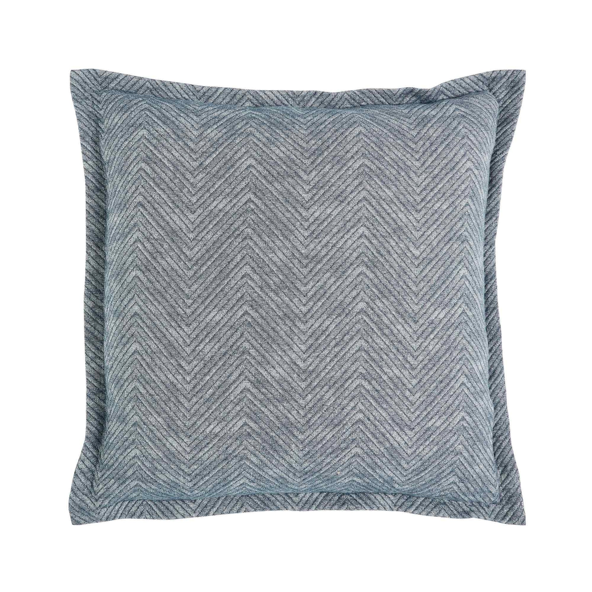 KS-121-X_1|Stylish blue and grey chevron pattern throw pillow, adding a contemporary and cozy touch to any living space.