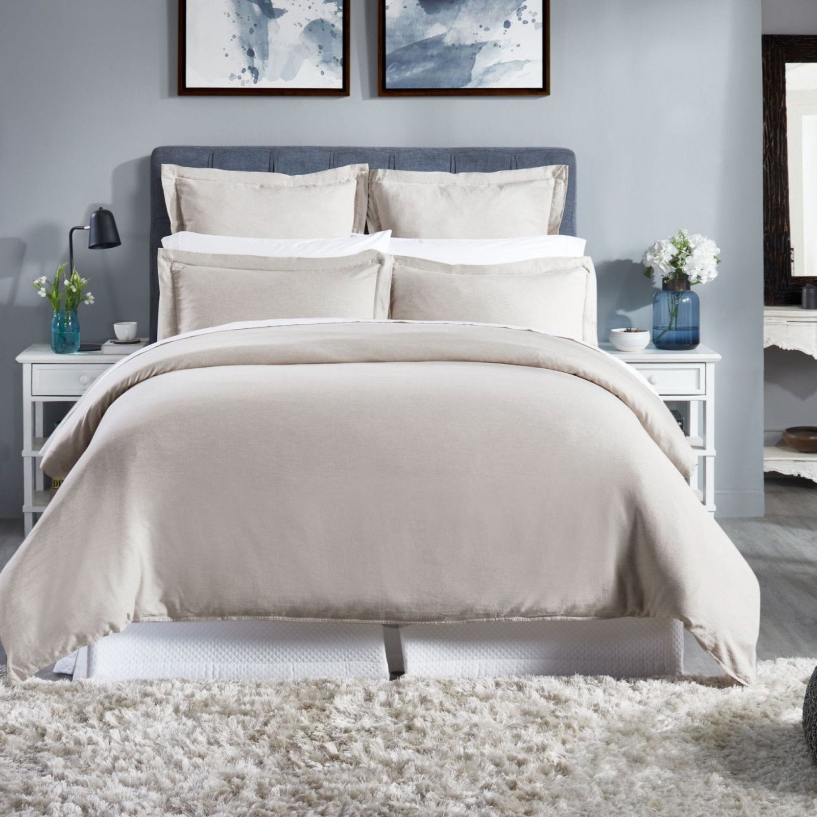 DT-036-9092_1|Soft beige solid duvet cover set, queen size, with matching shams, creating a serene and minimalist bedroom ambiance.