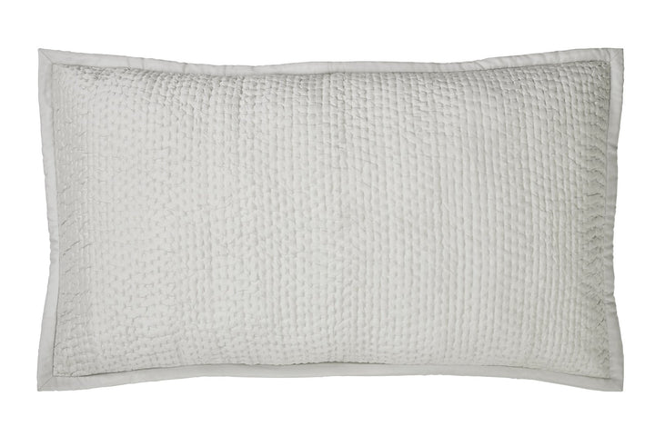KS-197-2036_1|Light grey textured coverlet with a subtle, all-over quilted pattern, ideal for elegant and versatile bed layering.