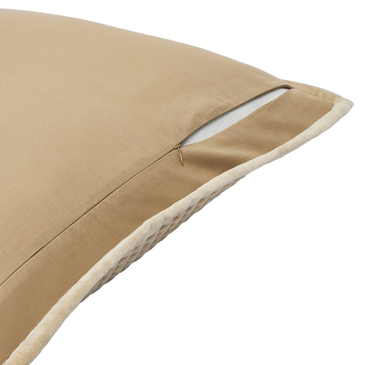 ES-267-2626_2|Luxurious beige plush quilted coverlet accent pillow, soft textured fabric with a hidden zipper closure. Elegant home decor.