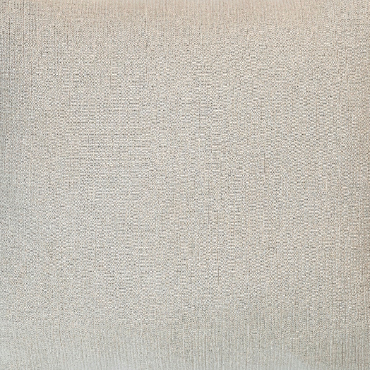 BT-103-9496_2|Close-up of a luxurious cream textured blanket, showcasing its soft, cozy fabric weave and comfortable design for bedding.