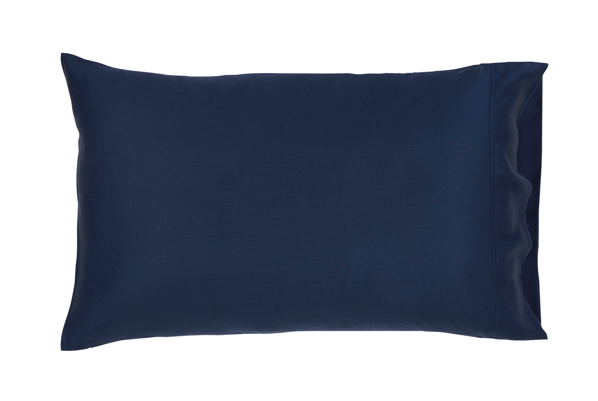 ASP-509-X_2|Solid navy blue 100% Lyocell pillowcase with a smooth sateen weave texture and a single stitched border.