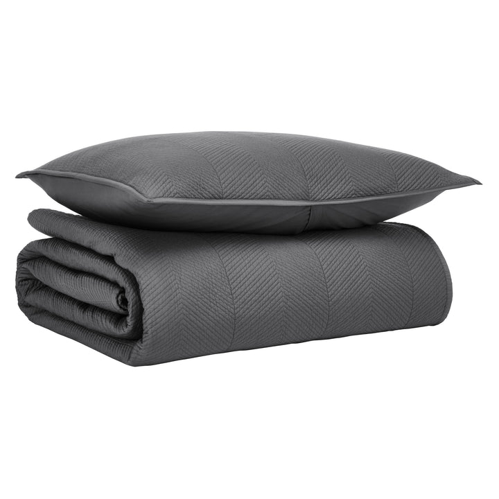 CL-263-9496_5|Dark grey chevron quilted coverlet for a cozy bed. Stylish, soft, and durable bedding for modern bedrooms.