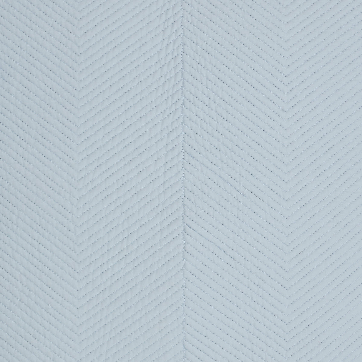 SWT-262-1010_1|Light blue individual swatch, displaying a contemporary chevron quilted pattern with precise, fine stitching detail.