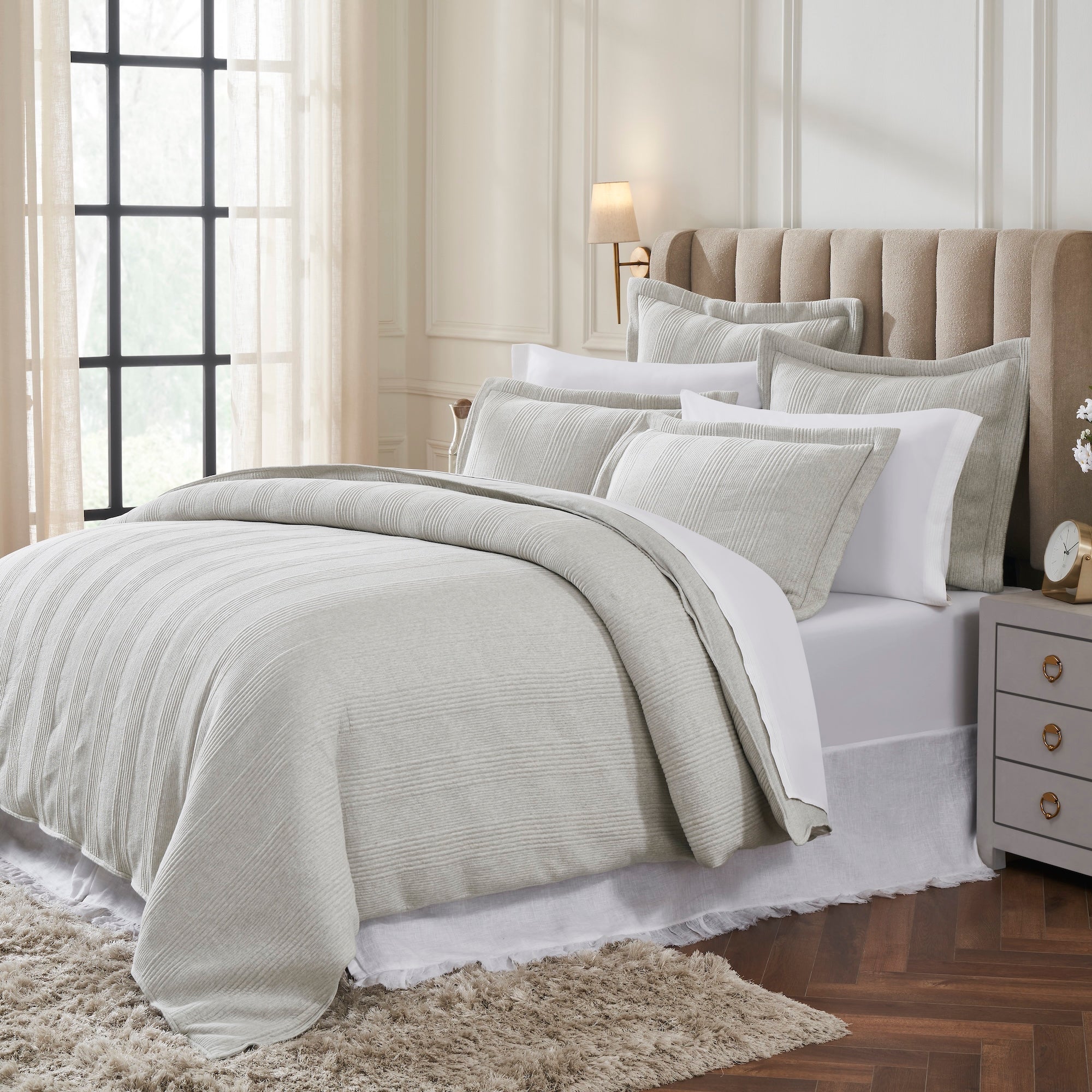 DT-044-10692_2|Light grey ribbed duvet cover set creates a cozy, modern bedroom retreat with matching textured shams for ultimate comfort.
