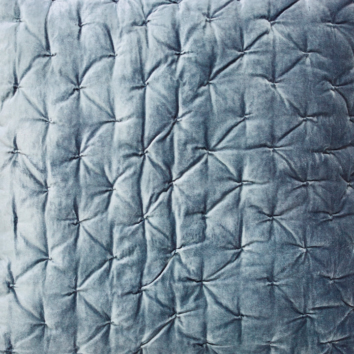 SWT-336-1010_1|Blue-gray individual swatch, showcasing a deep diamond quilted pattern with textured, puckered segments.