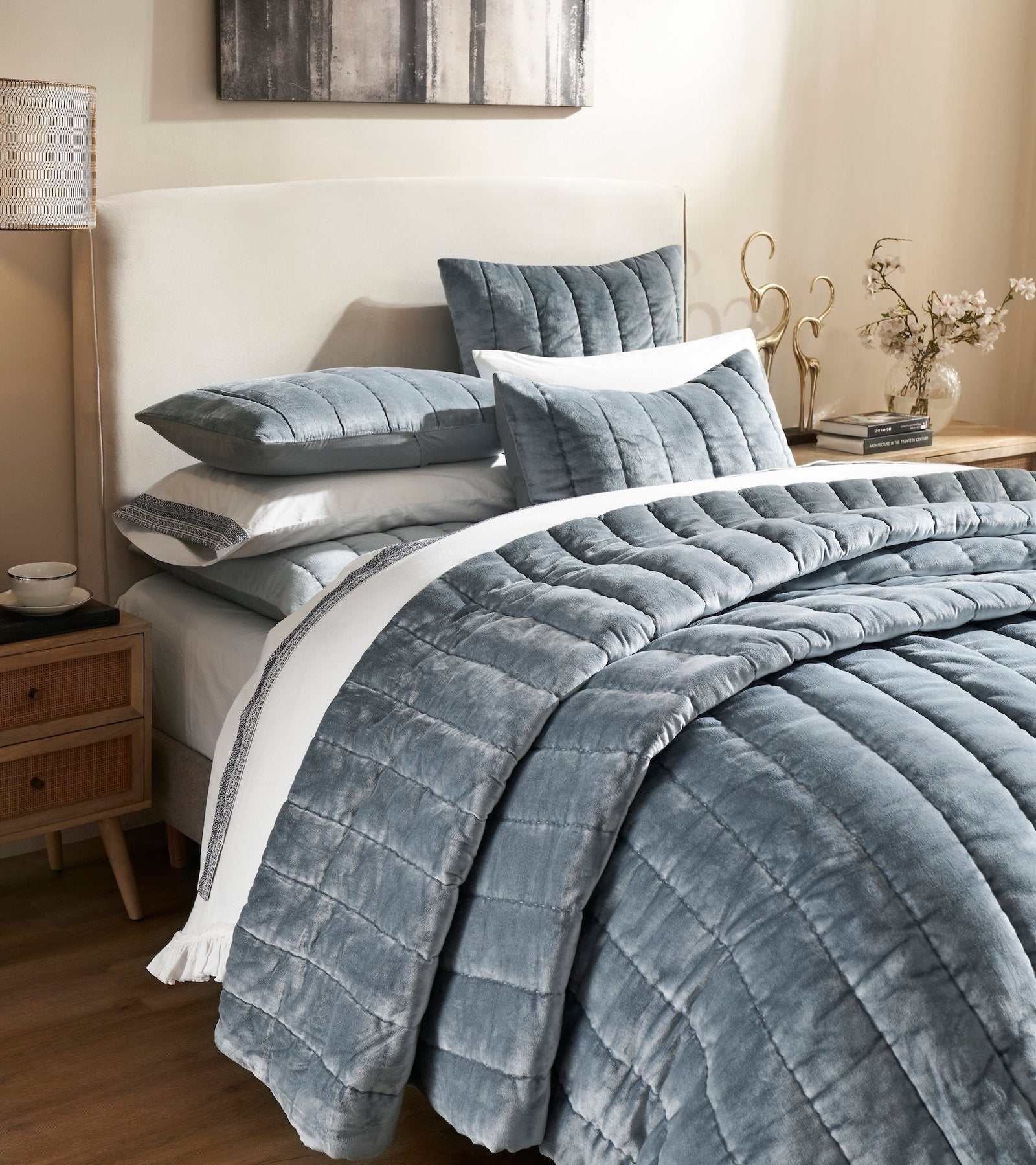 QT-360-11096_3|Luxurious blue velvet quilt with elegant channel stitching for a plush bedroom look. Soft, comfortable, and stylish bedding ensemble.