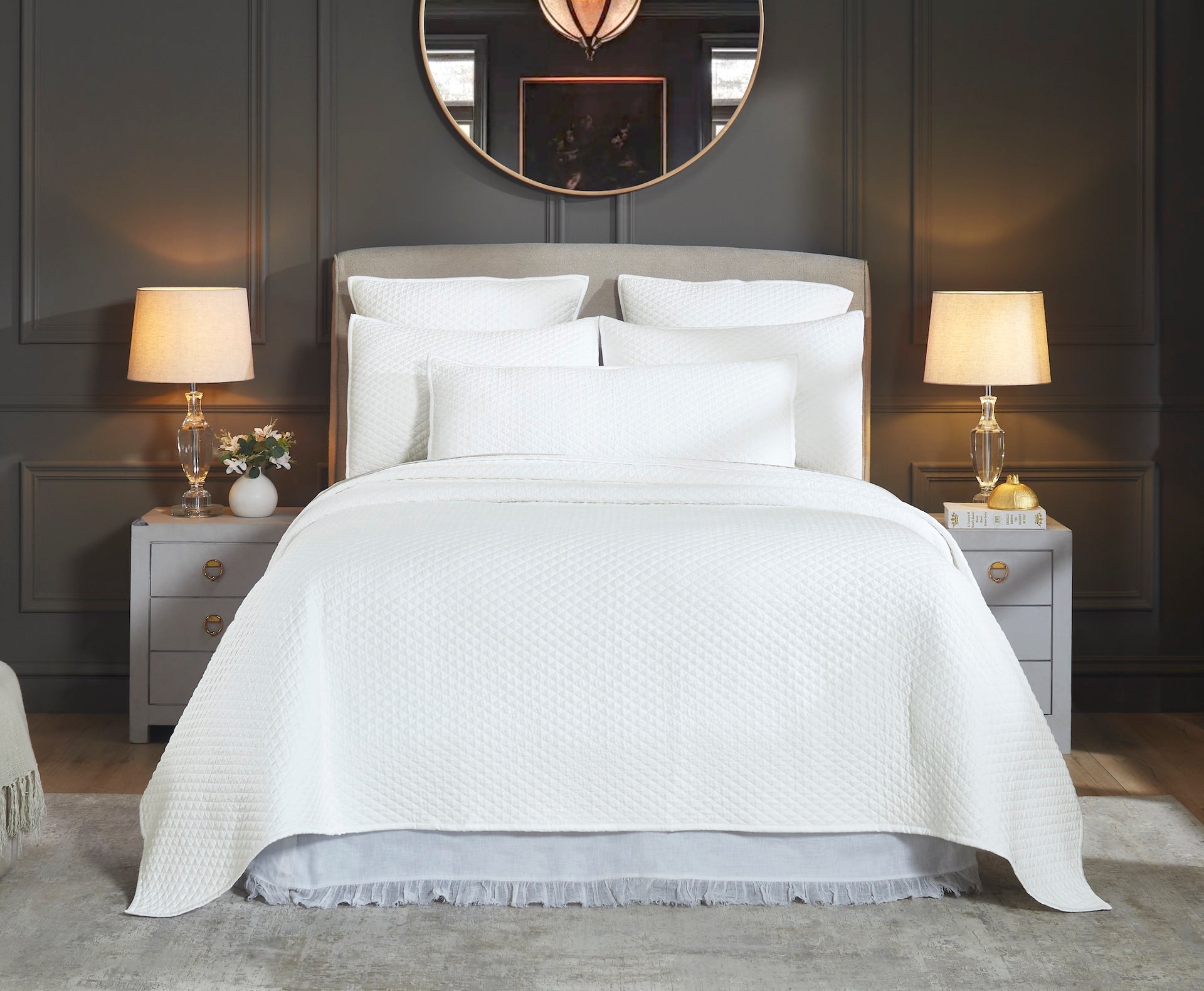 CL-264-X_1|White quilted bedspread with a subtle textured pattern, providing cozy bedding and an elegant touch to any bedroom.