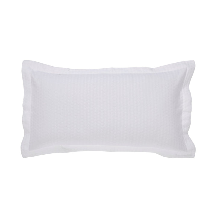 KS-174-2036_1|White textured coverlet with a subtle honeycomb pattern and ruffled edges, offering lightweight comfort for bedding.