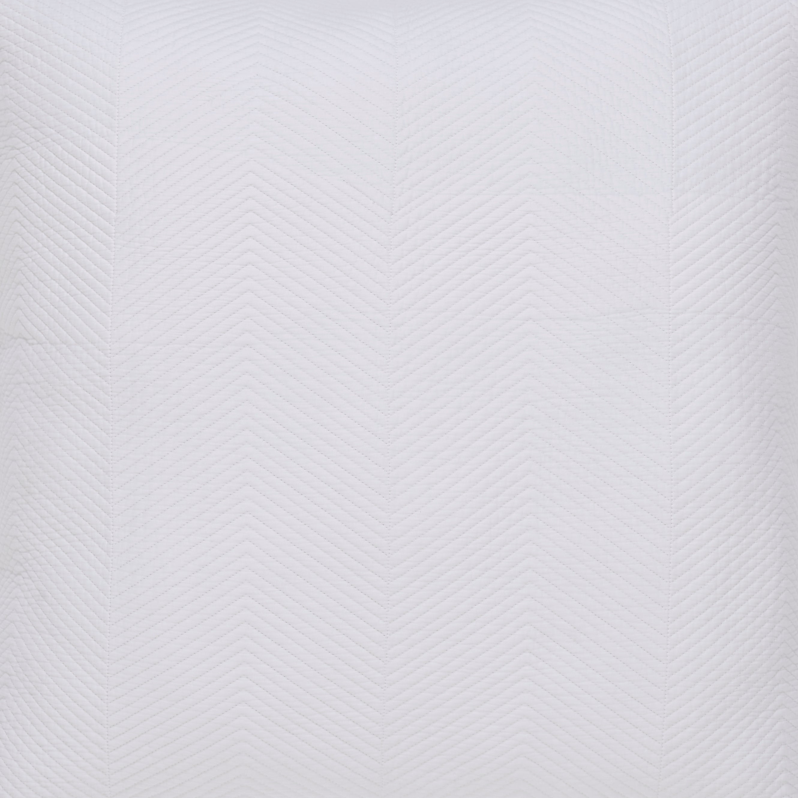 SWT-170-7.8_1|Crisp white fabric with a subtle chevron quilted pattern, perfect for contemporary bedding, throws, and elegant textile products.