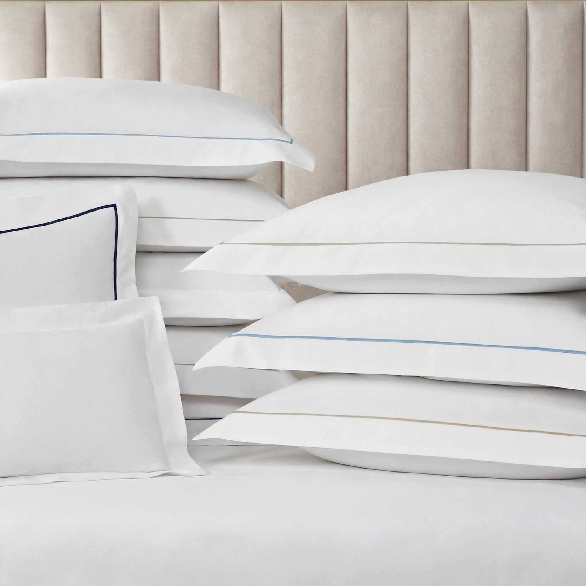 ES-057-2626_4|Premium white duvet covers featuring elegant striped borders in assorted colors, offering a stylish, modern bedroom look.
