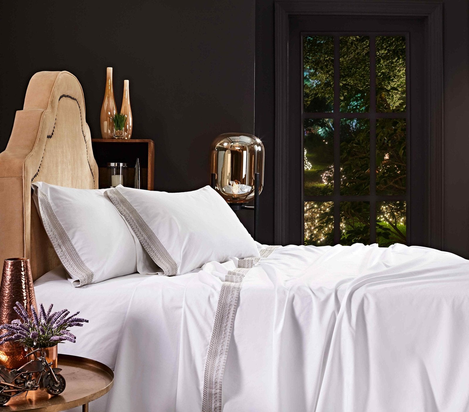 CSS-501-7284_3|Luxurious white 100% cotton sheets with a sophisticated woven grey trim, providing soft and breathable comfort.