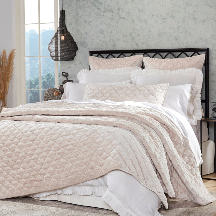 QT-342-9496_5|Elegant cream velvet quilt with intricate diamond quilting, creating a cozy and luxurious feel for a sophisticated bedroom.