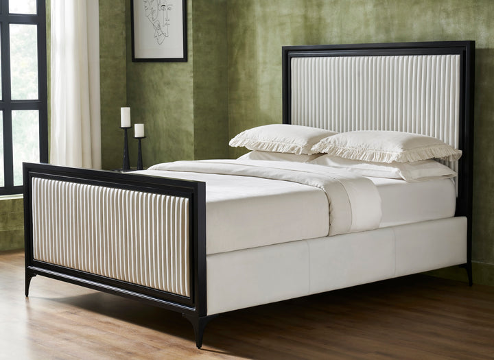FN-5209-6080_1|Luxurious white leather bed with a black frame, vertically slatted headboard and footboard. Modern bedroom leather furniture design.