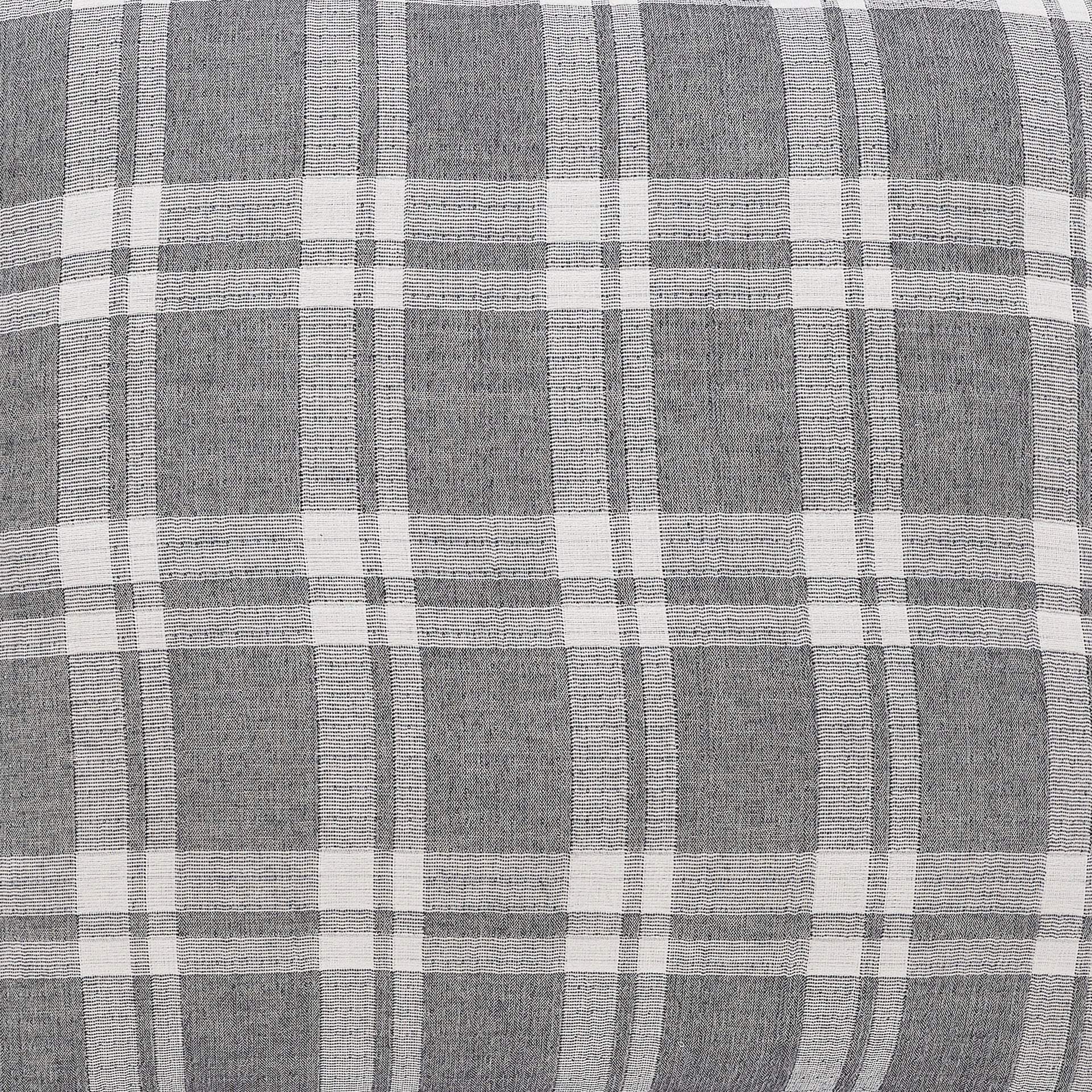 SWT-116-7.8_1|Close-up of a stylish grey and white plaid pattern fabric, ideal for cozy home textiles and modern decor accents.