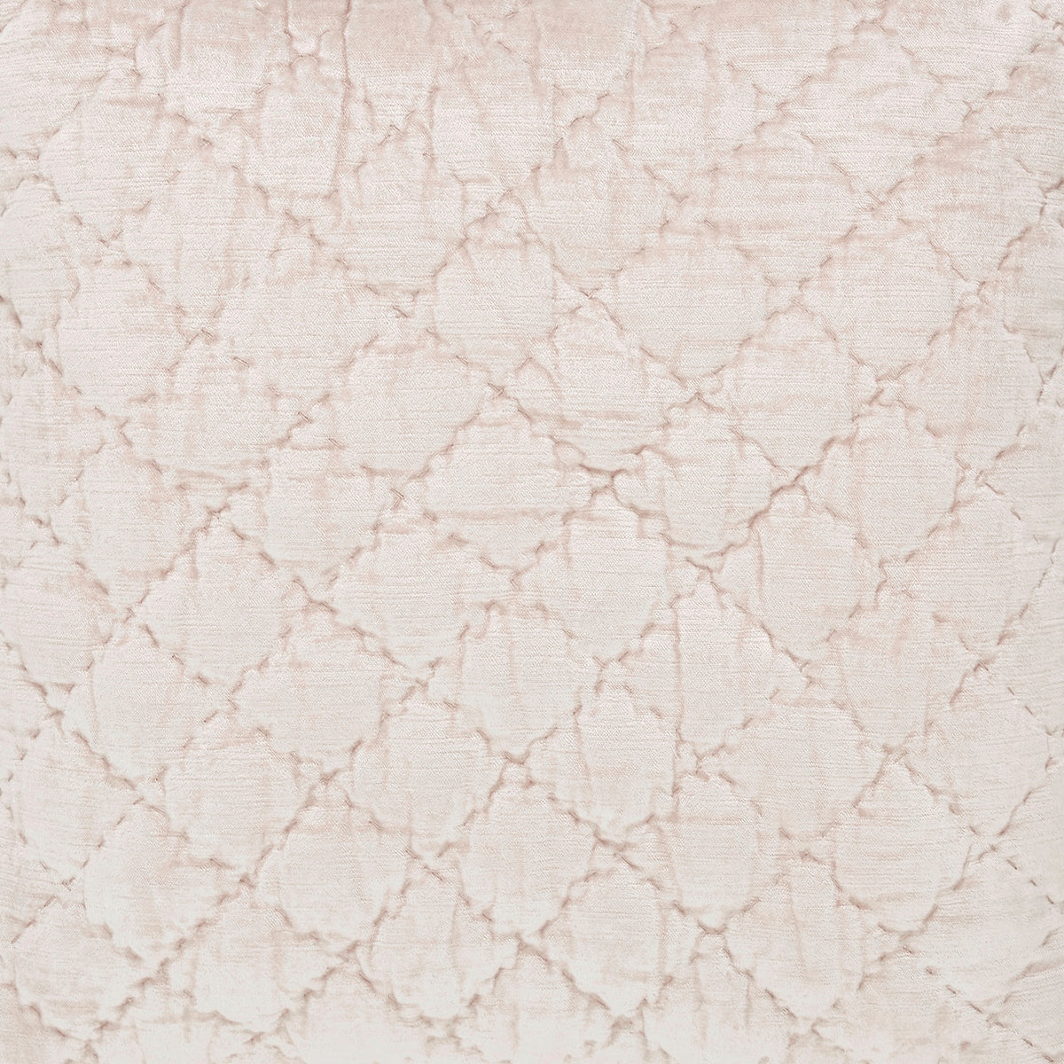 KS-342-2036_2|Chic cream and pink quilted blanket with a classic diamond stitch pattern. Soft, cozy bedding for elegant comfort.
