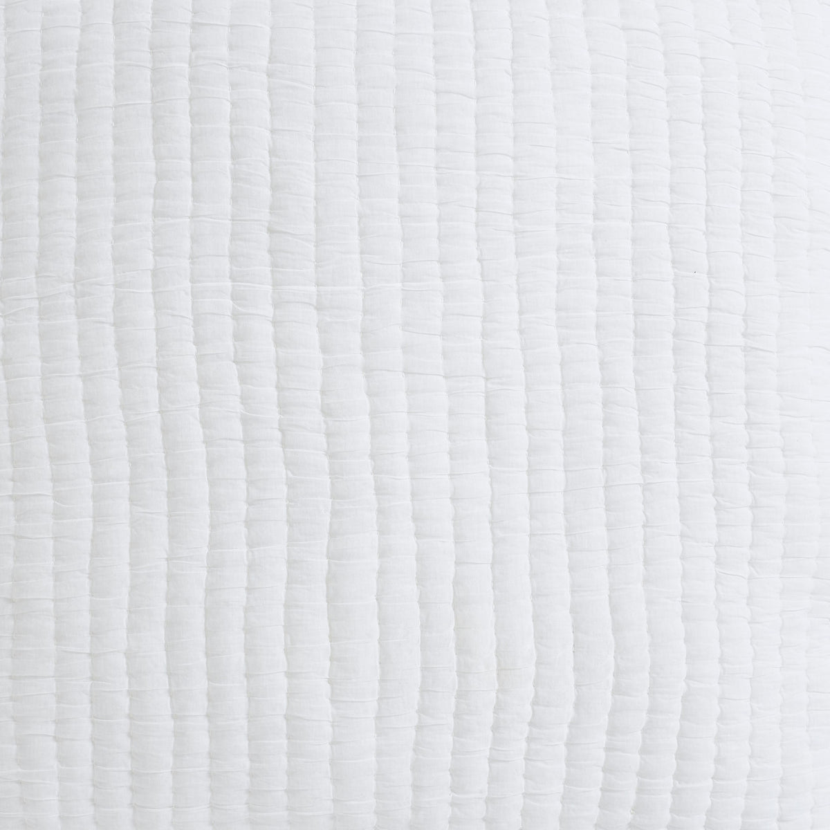 KS-359-2036_2|Crisp white quilt with a charming vertical puckered texture, perfect for adding cozy comfort and modern style to your bed.