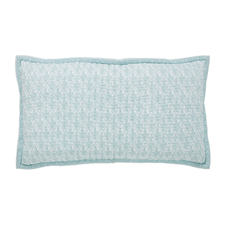 KS-347-2036_1|Vibrant light blue patterned duvet, bringing a fresh, modern aesthetic to your bedroom, offering warmth and style.