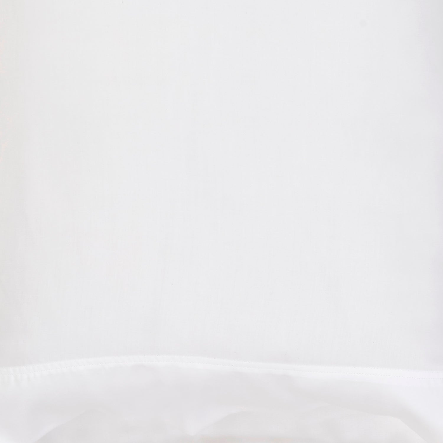 ES-045A-2626_2|Smooth crisp white duvet cover, versatile plain bedding for a clean, elegant, and fresh luxurious bedroom style.