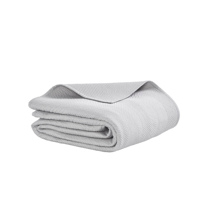 CL-172-11096_8|Elegant light grey quilted coverlet with a delicate herringbone design, offering a soft touch for premium bedding.