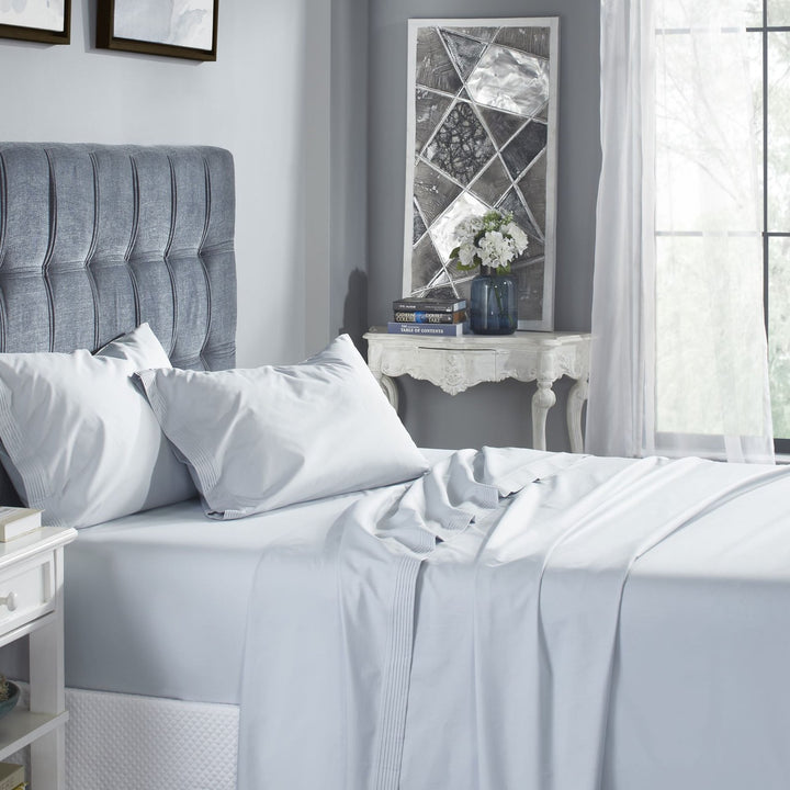 QSS-524-6080_1|Premium light blue 100% cotton sheets, offering luxurious softness and breathability for a refreshingly comfortable sleep.
