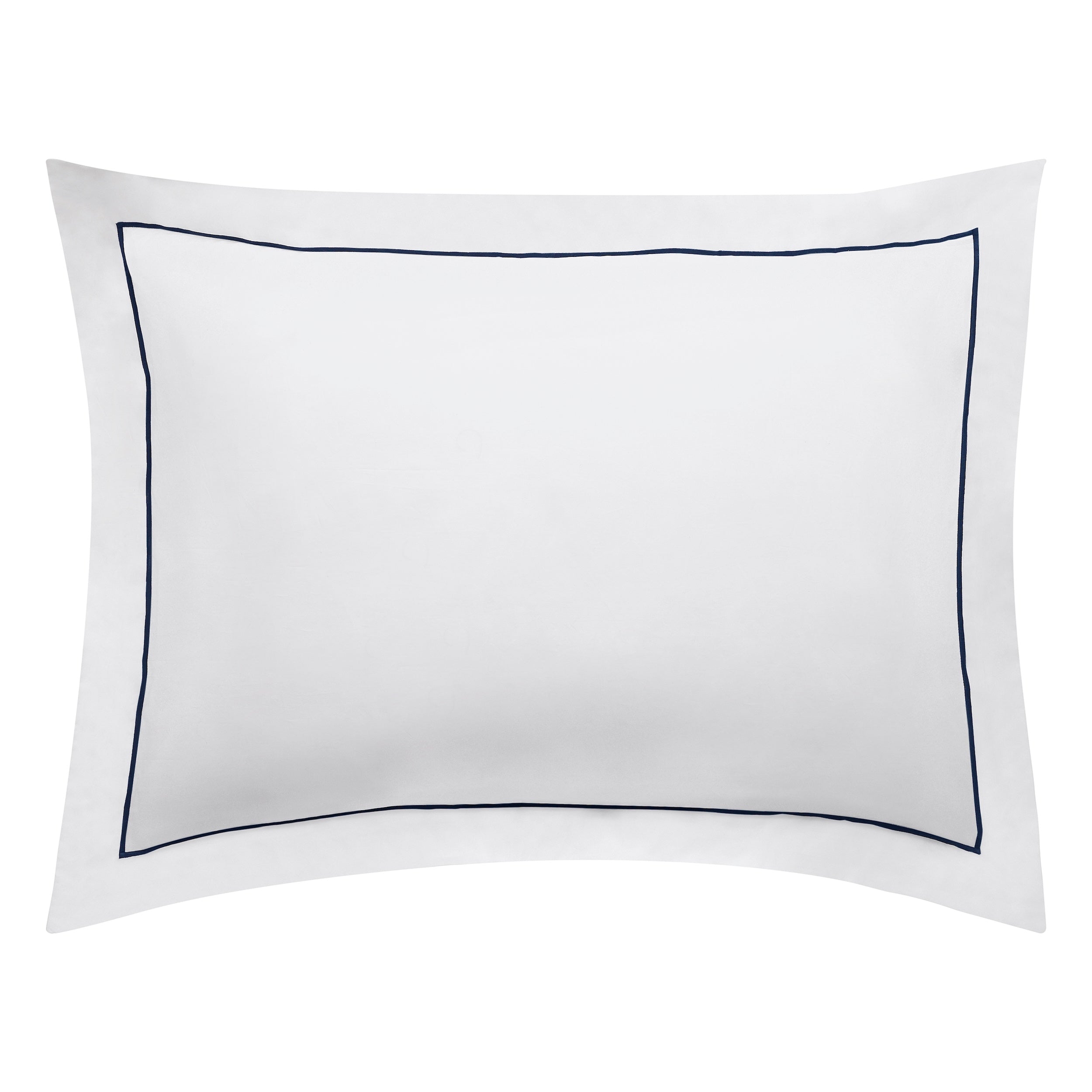 SS-070-2026_1|Elegant white duvet cover with crisp navy blue piped border, luxurious bedding for a sophisticated bedroom aesthetic.