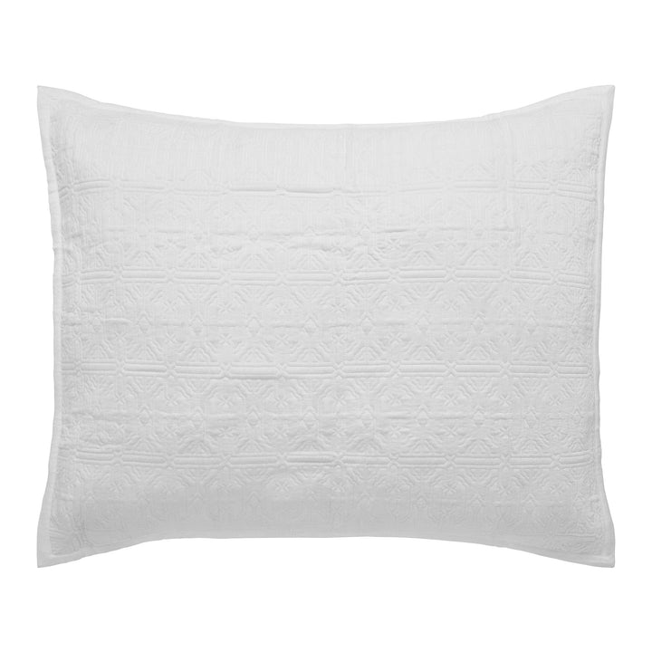 DE-376-3137_1|Crisp white quilted cotton pillow sham, elegant geometric medallion pattern. Fresh, clean bedding for a classic bedroom look.