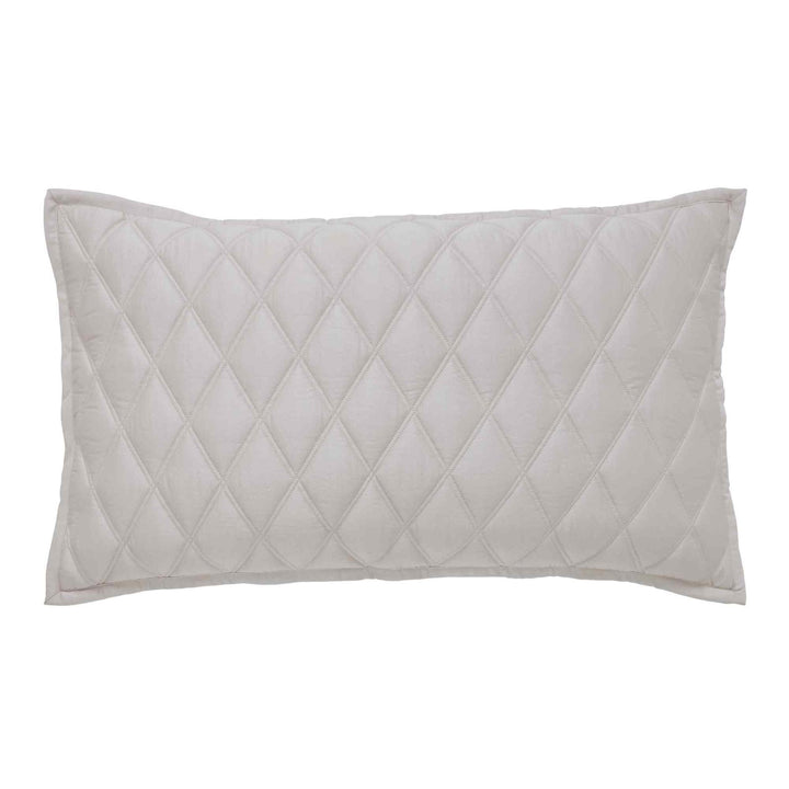 KS-180-2036_1|Cream diamond quilted coverlet sham, offering a refined texture and elegant touch to sophisticated bedroom bedding.