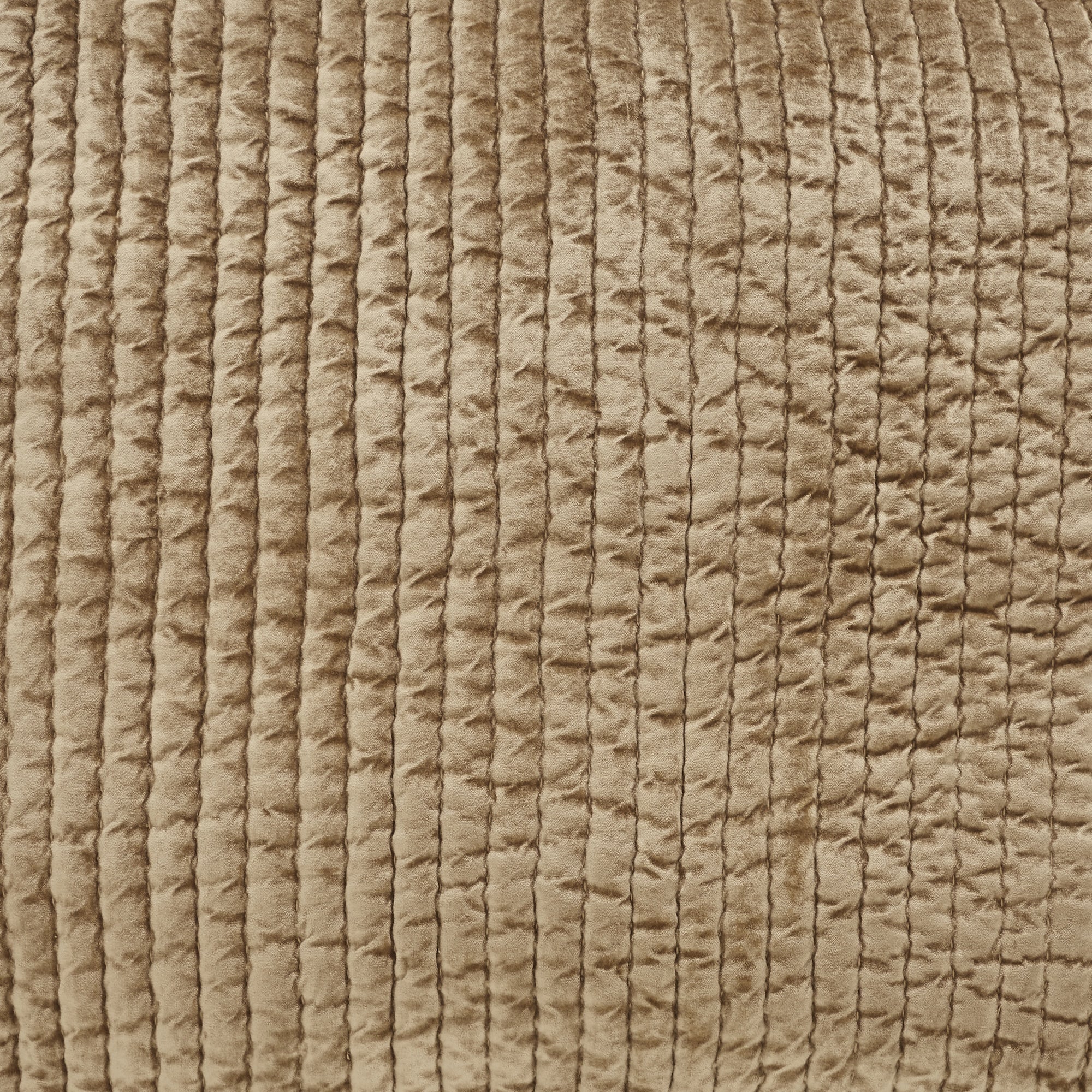 KS-362-2036_2|Warm taupe velvet quilt with a unique vertical ruched texture, adding a luxurious and inviting feel to your bedroom decor.