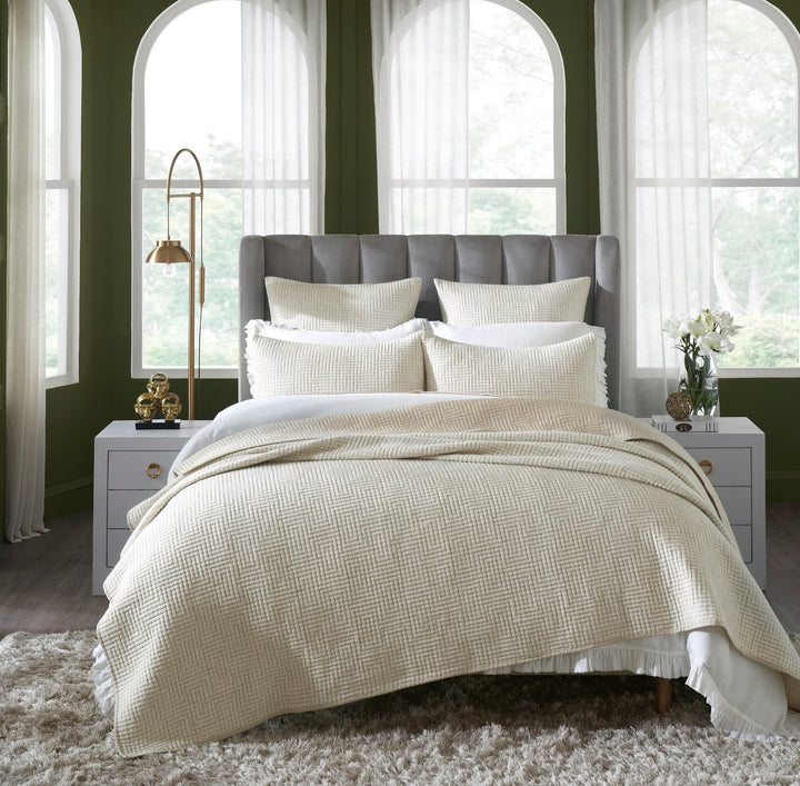 CL-259-11096_1|Elegant cream coverlet showcasing a refined subtle herringbone weave pattern, adding warmth to any sophisticated bedroom.