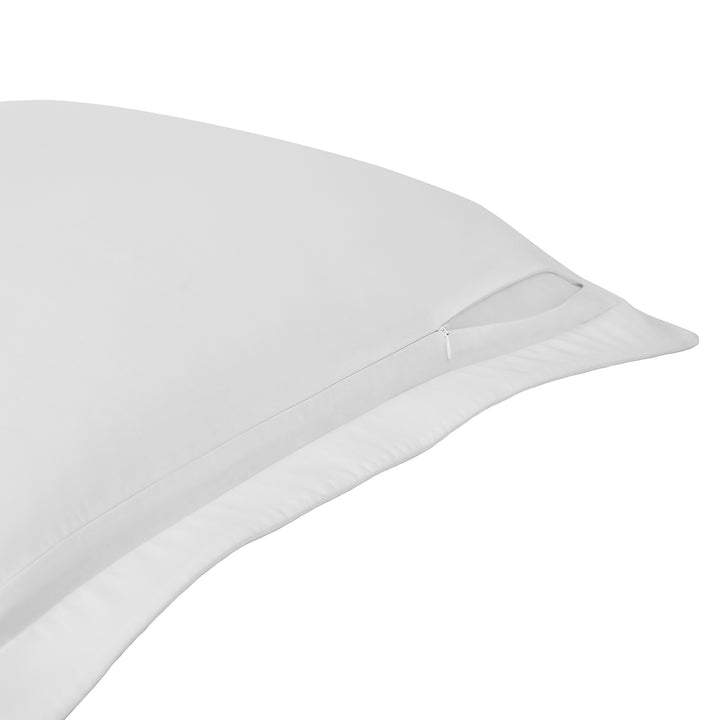 ES-268-2626_2|Clean white smooth textured coverlet accent pillow, featuring a discreet hidden zipper closure for a minimalist bedroom aesthetic.