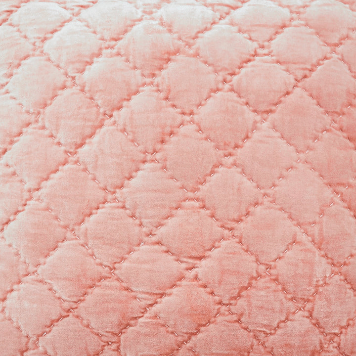 SWT-355-7.8_1|Luxurious blush pink diamond quilted velvet pillow fabric, soft texture, perfect for opulent and elegant bedroom decor.