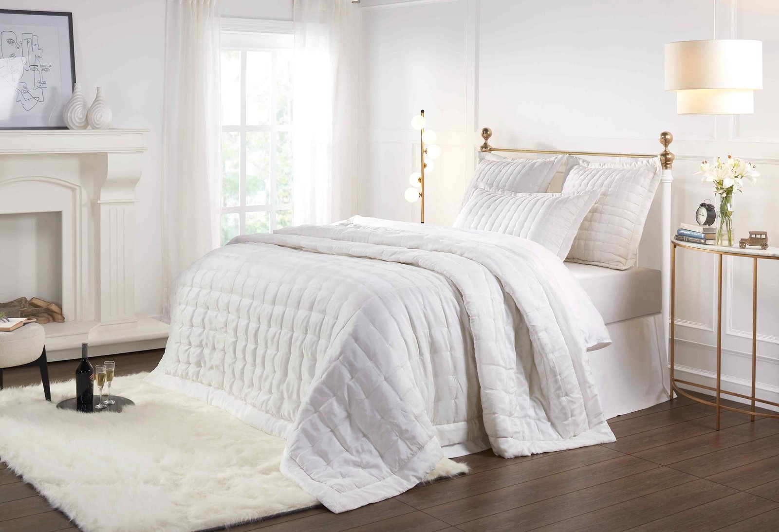 QT-332-11096_4|Modern white quilt with horizontal textured stripes, draped on a bed, bringing contemporary elegance and comfort.