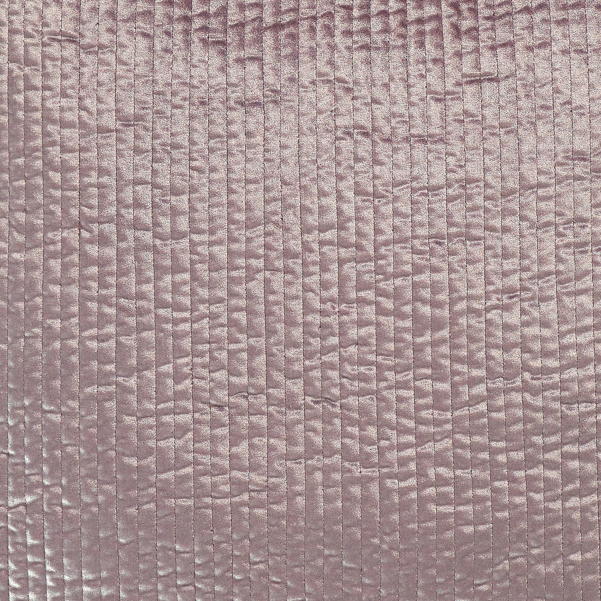 KS-160-2036_2|Soft mauve velvet coverlet fabric, displaying a delicate square quilted pattern, ideal for elegant and serene bedroom decor. (119 chars)