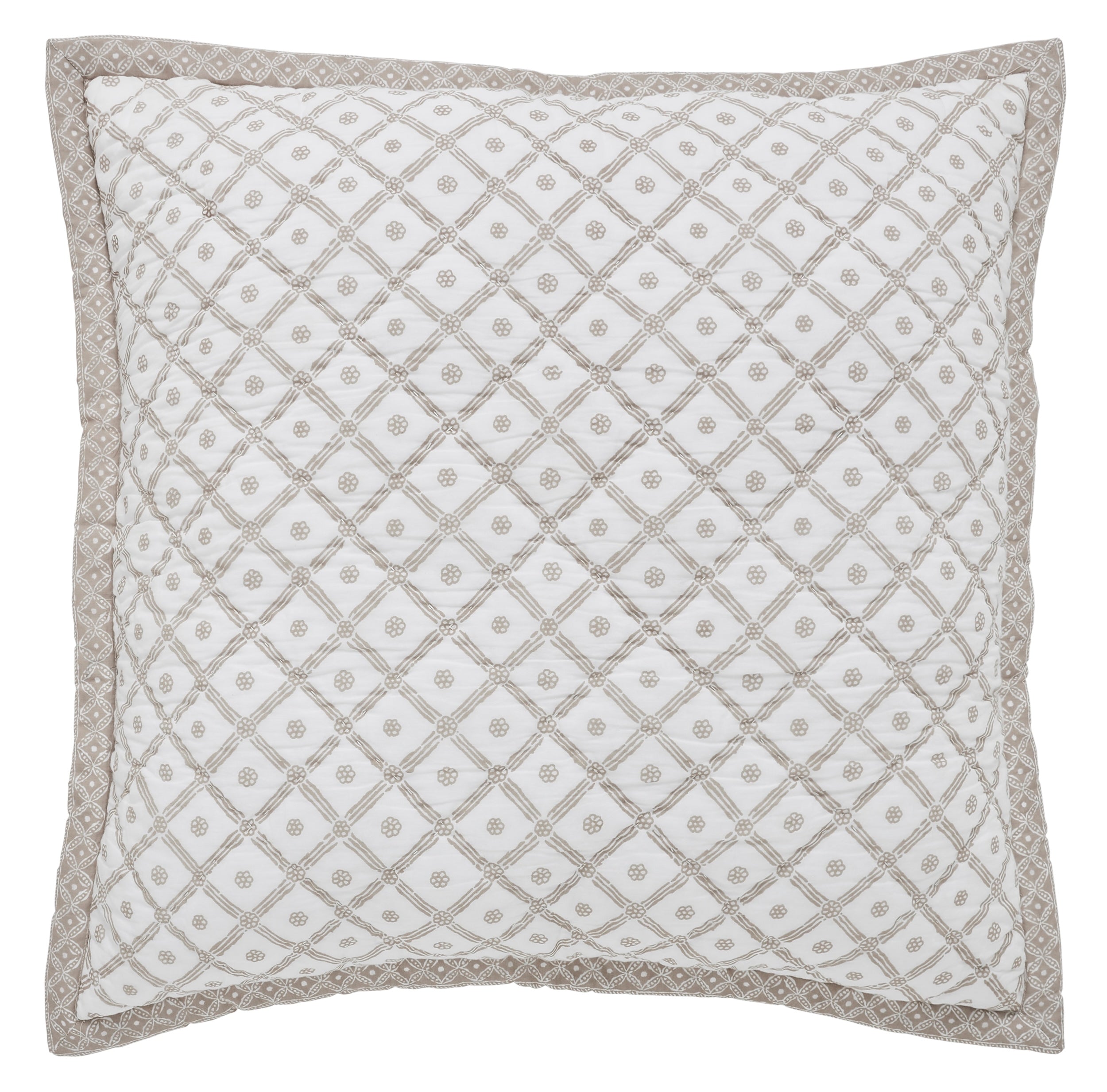 ES-346-2626_1|Elegant white and beige patterned quilt sham with geometric and floral details, adding a subtle, charming touch to bedding.