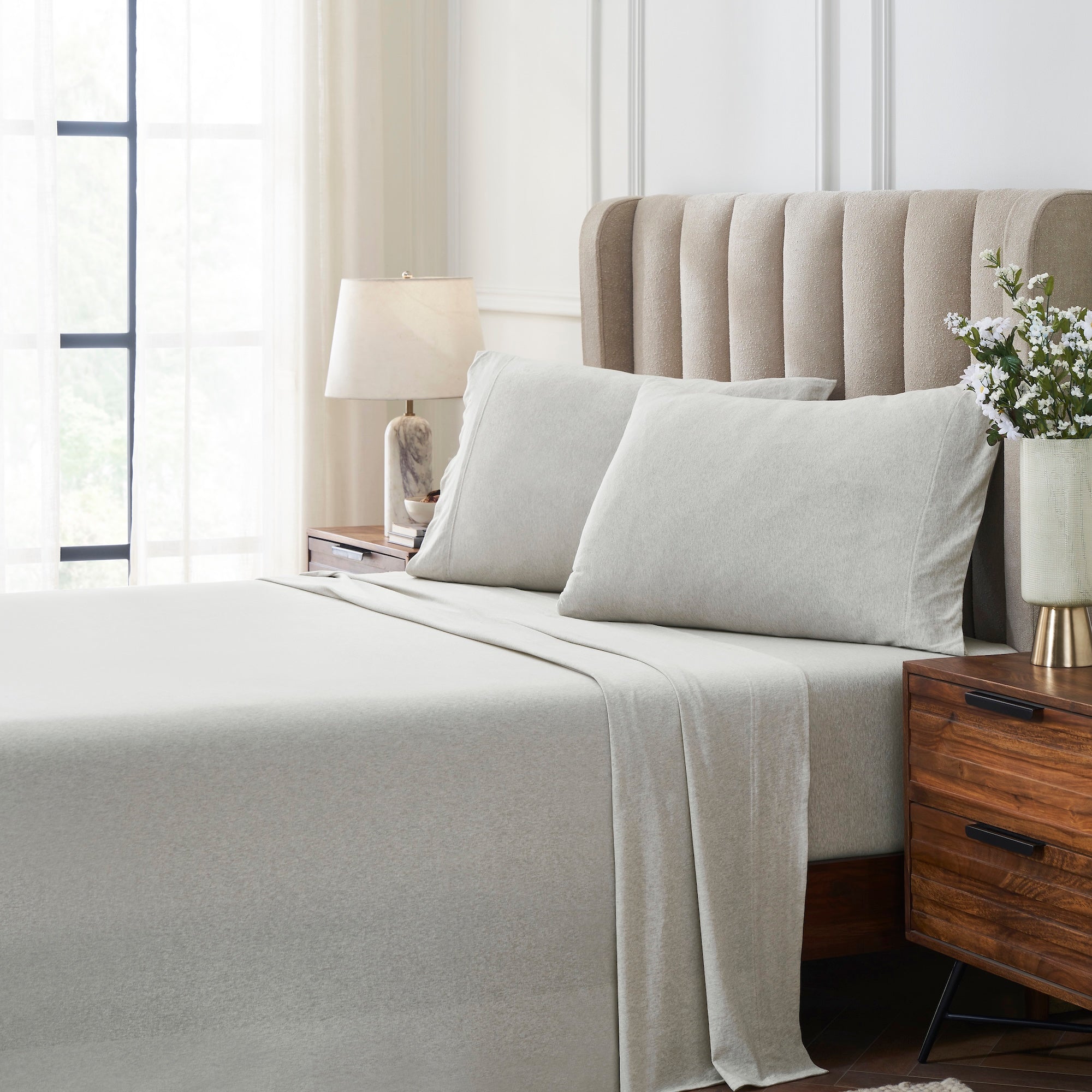 KSS-526-7880_3|Soft, cozy light beige 100% cotton jersey sheets, perfect for a relaxed feel, offering breathable and comfortable sleep.