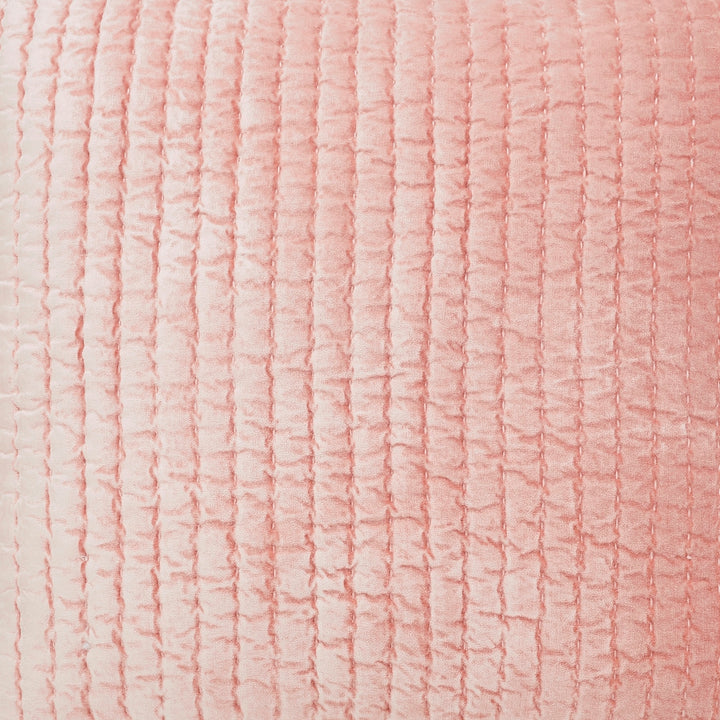 SWT-354-7.8_1|Soft dusty rose pink crinkled fabric featuring elegant vertical stitched pleats. Cozy and romantic texture for charming decor.