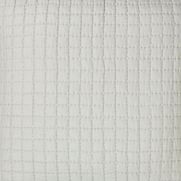 KS-198-2036_2|Elegant ivory white coverlet, cozy and versatile bedding featuring a classic small square grid quilting pattern, perfect for year-round use.