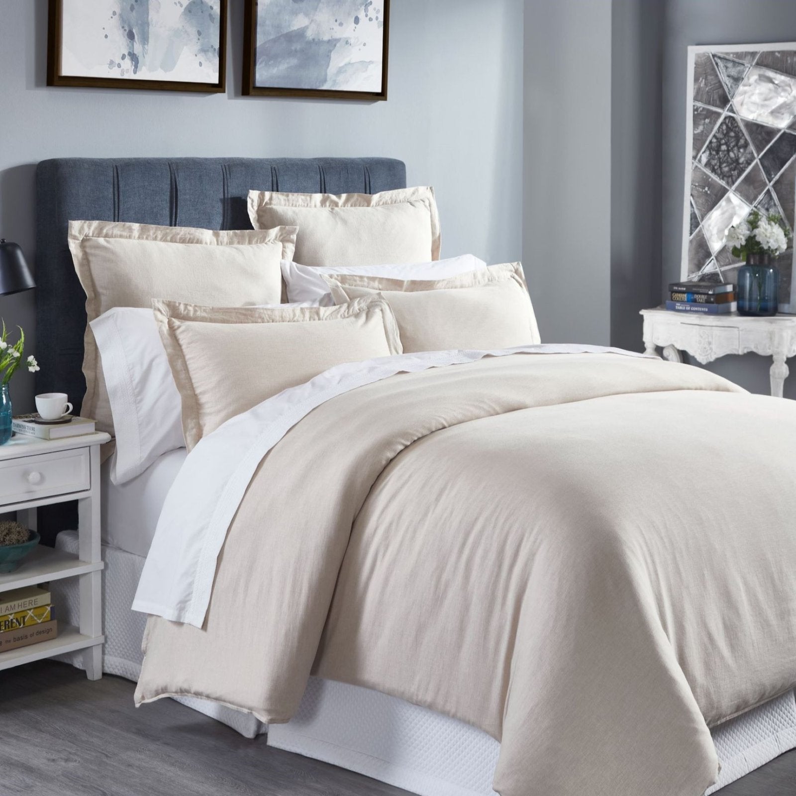 DT-036-10692_3|Soft beige solid duvet cover set, queen size, with matching shams, creating a serene and minimalist bedroom ambiance.
