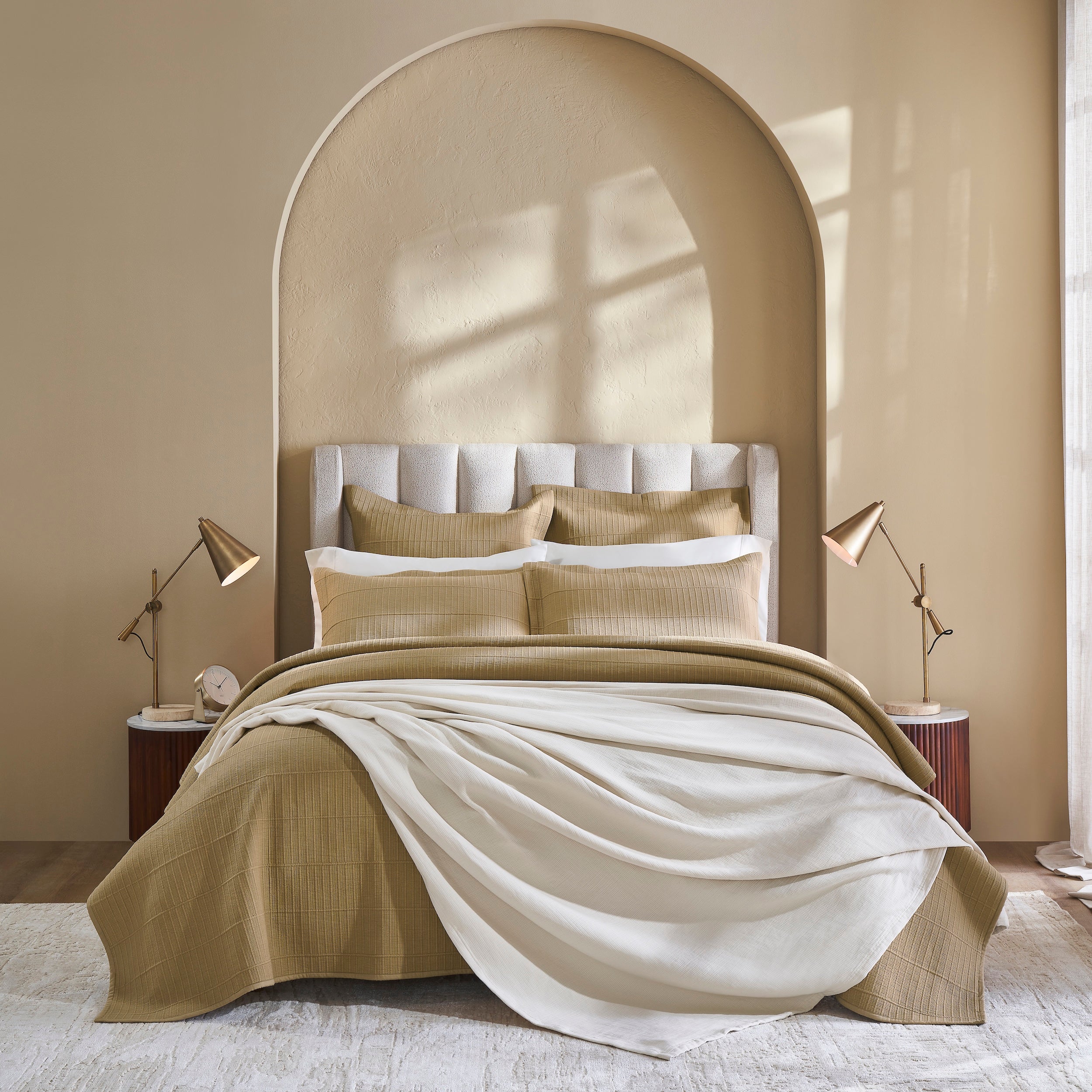 BL-860-9496_1|Gold waffle weave blanket paired with a soft cream throw, creating a cozy and luxurious modern bedroom setting.