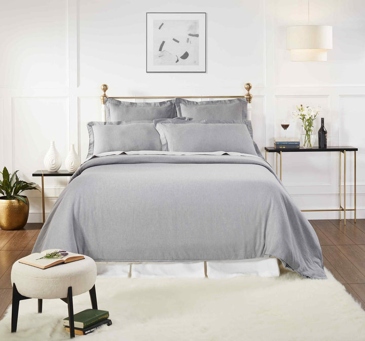 DT-024-10692_4|Soft light grey duvet cover in a subtle textured weave, ideal for creating a calm, minimalist, and contemporary bedroom retreat.