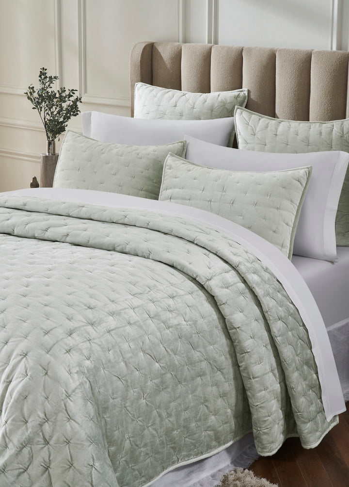 QT-371-11898_3|Detailed view of a mint green velvet-look quilted bed set, showcasing soft texture and elegant design for luxurious bedding.