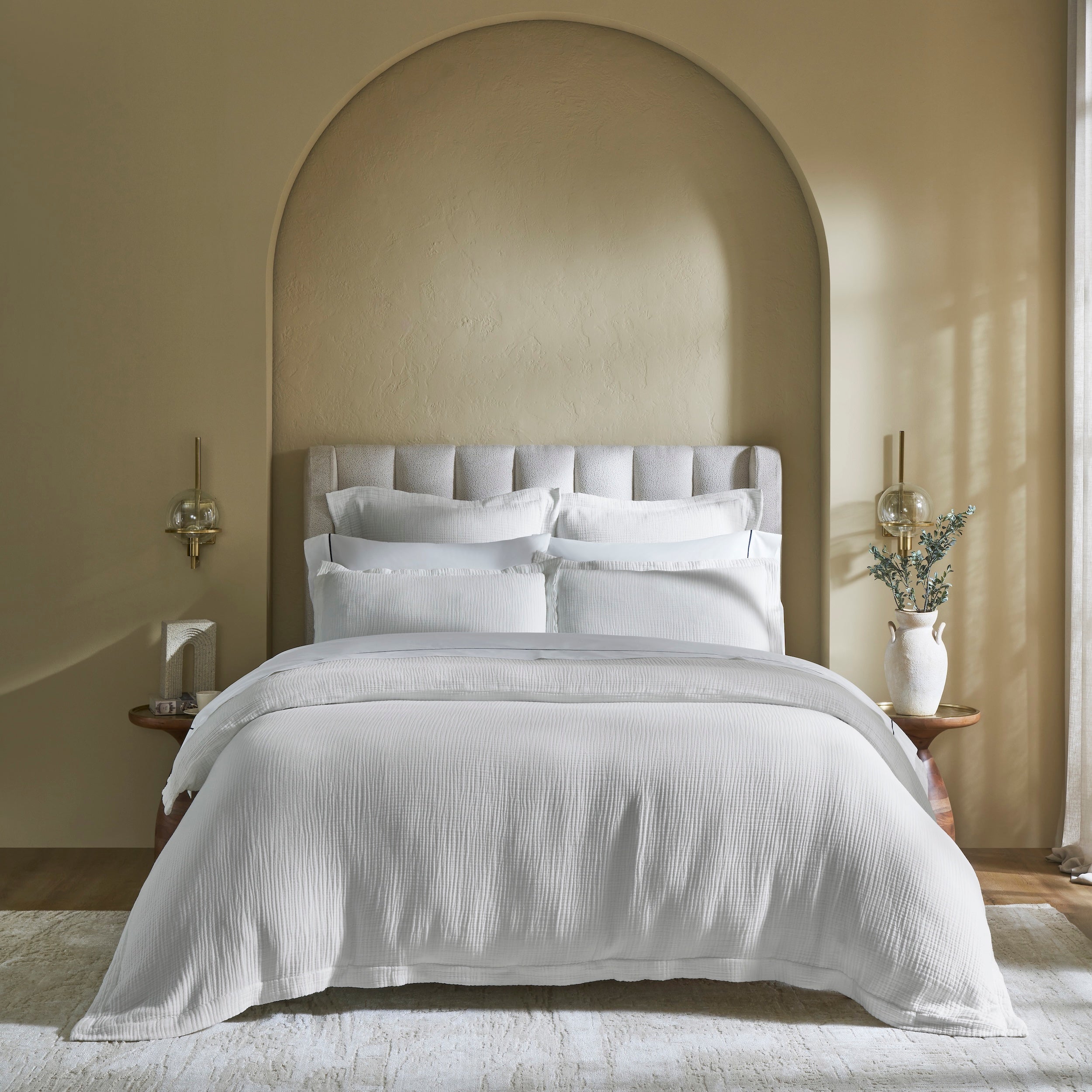 DT-048-9092_1|White textured duvet cover on a modern bed in a serene bedroom, creating a plush, inviting sleep space. Soft, breathable comfort.
