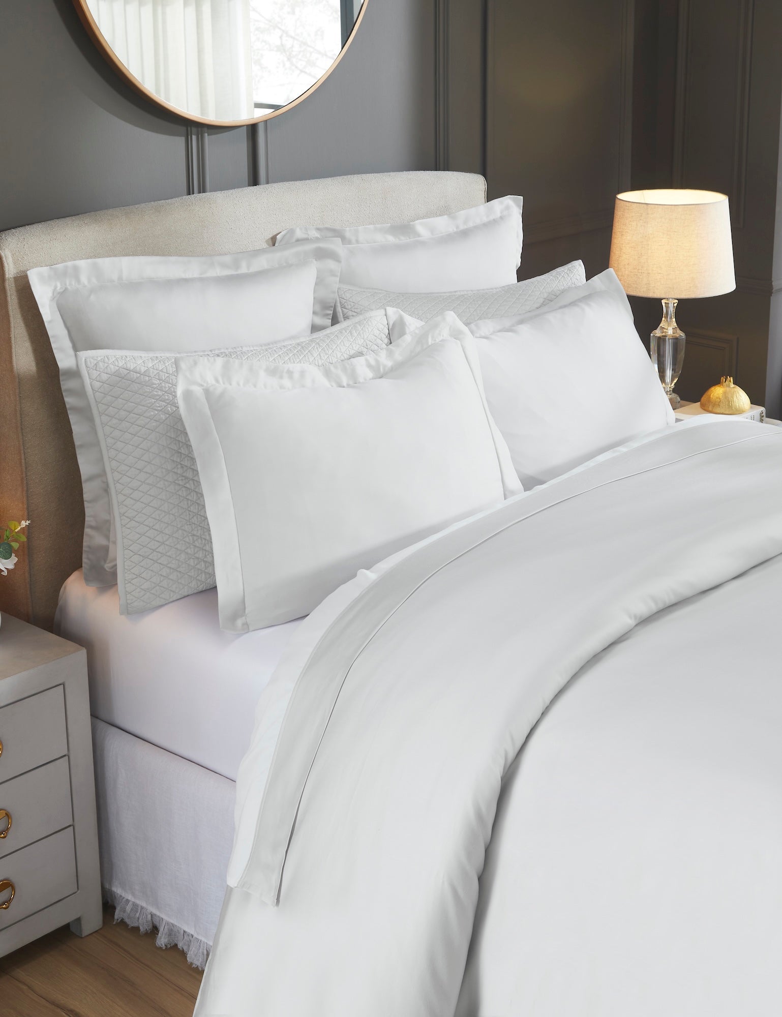 DT-047-10692_3|Pristine white duvet cover with crisp detailing and coordinated shams, adding a fresh, clean look to the bedroom.